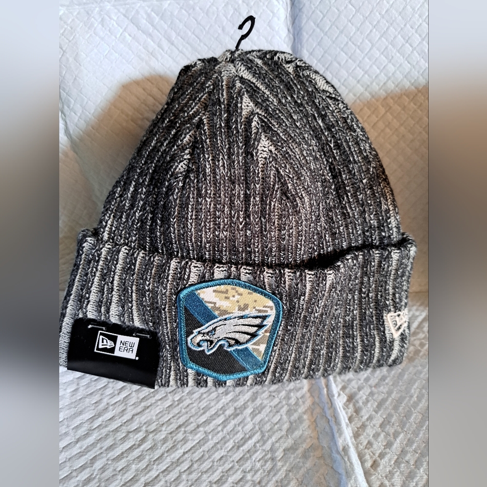 "Official NFL NewEra,"EAGLES"Salute to Our Troops Beenie...
